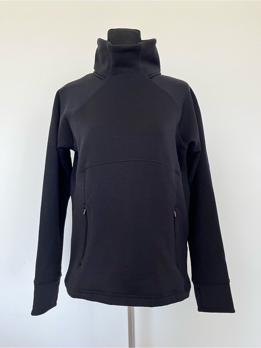 Athleta Black Funnel Neck Pullover Size M